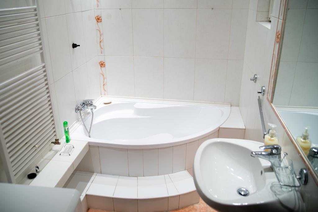 Jokai Ter Appartement Boedapest Buitenkant foto