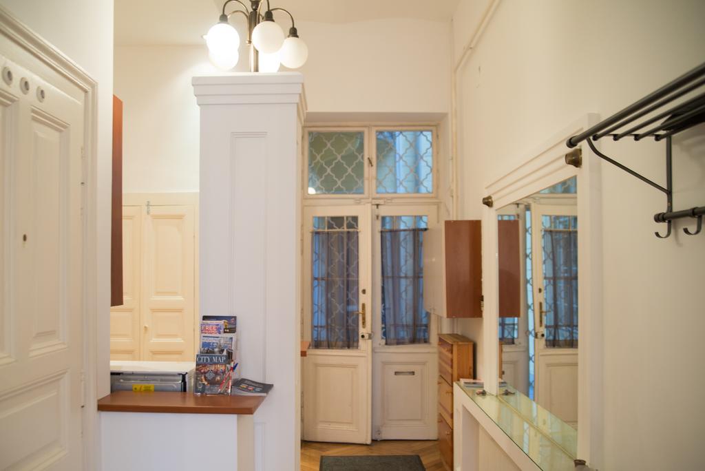 Jokai Ter Appartement Boedapest Buitenkant foto
