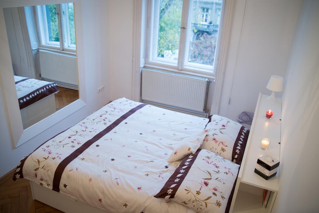 Jokai Ter Appartement Boedapest Buitenkant foto